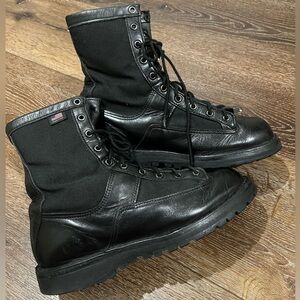 Danner Acadia Black Leather and canvas Boots size 8.5